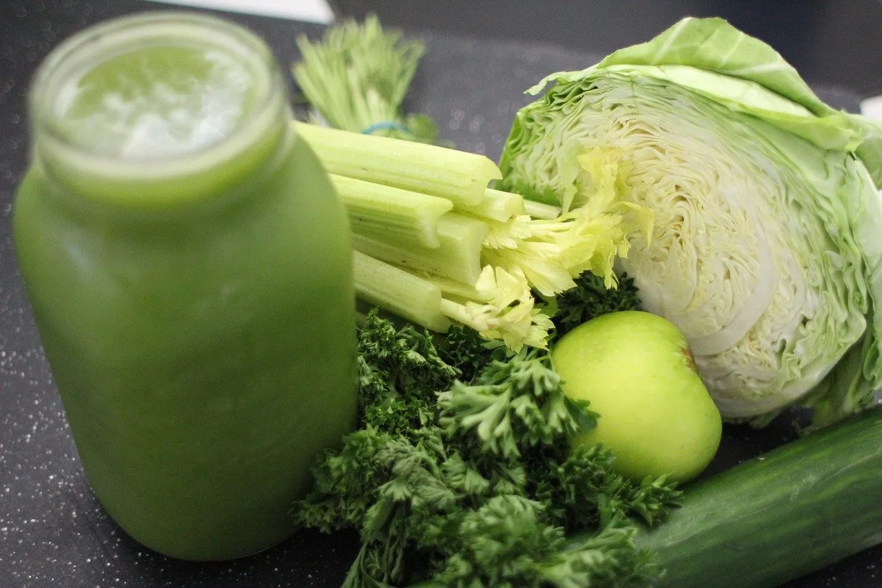 Juicing vs. Blending: Which Suits You Better? 